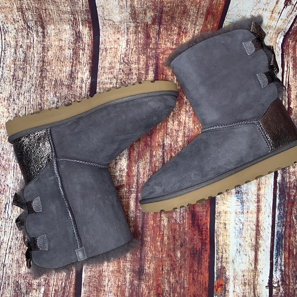 💗SOLD OUT 😍UGG BAILEY BOW GLITZ Boots - Picture 9 of 12